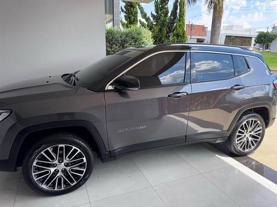 JEEP COMPASS 2.0 TD350 TURBO DIESEL LIMITED AT9